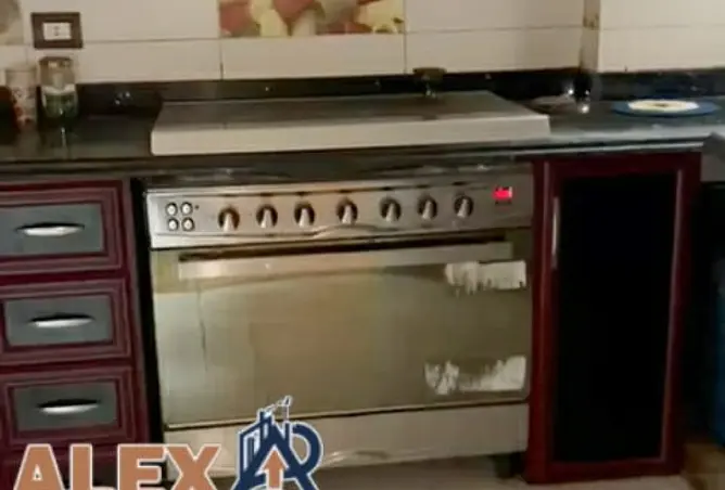 114888317 - Property Image 3