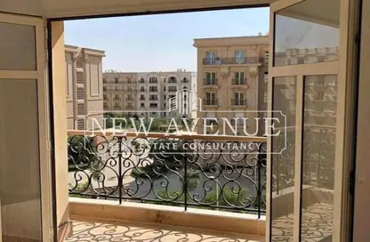 Apartment - 2 Bedrooms - 3 Bathrooms for sale in The Residences - New Cairo City - Cairo