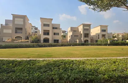 Villa - 4 Bedrooms - 5 Bathrooms for sale in Levana - Uptown Cairo - Mokattam - Cairo