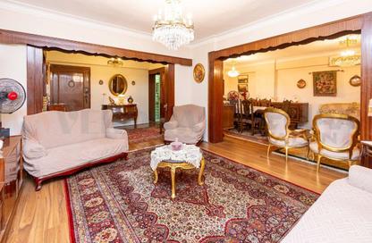 Apartment - 3 Bedrooms - 3 Bathrooms for sale in Laurent - Hay Sharq - Alexandria