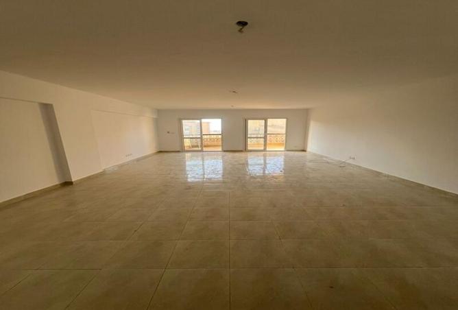 76786258 - Property Main Image