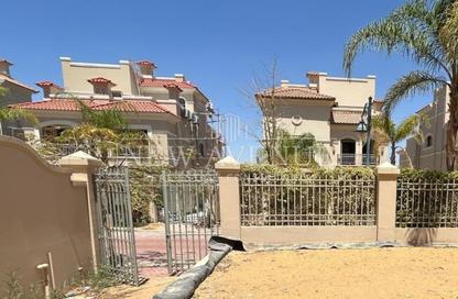 Villa - 3 - 4 for sale in Al Patio 5 East - El Patio - El Shorouk Compounds - Shorouk City - Cairo