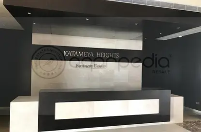 مساحات مكتبية - استوديو - 2 حمامات للايجار في القطامية هايتس - كمبوندات القطامية - القطامية - مدينة القاهرة الجديدة - القاهرة