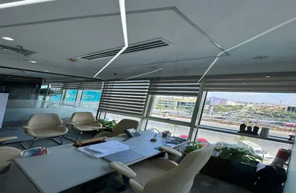 مساحات مكتبية - 8 غرف نوم - 2 حمامات للايجار في نورث بلاس مول - شارع التسعين الشمالي - التجمع الخامس - مدينة القاهرة الجديدة - القاهرة