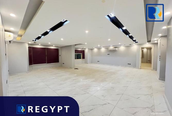 8059028 - Property Image 3