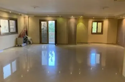 Apartment - 3 Bedrooms - 2 Bathrooms for rent in Street 100   Al Fairouz St. - 10th District - Sheikh Zayed City - Giza