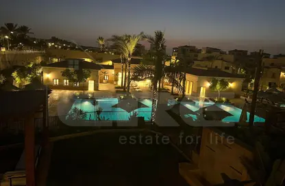 منزل مزدوج - 4 غرف نوم - 4 حمامات للبيع في ليفانا - اب تاون كايرو - المقطم - القاهرة