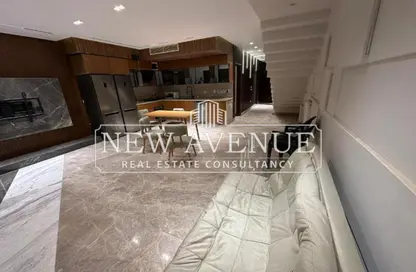 Townhouse - 3 Bedrooms - 4 Bathrooms for sale in Garden Residence - Hyde Park - New Cairo City - Cairo