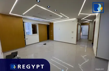 Office Space - 7+ Bedrooms - 4 Bathrooms for rent in Street 106 - Maadi - Hay El Maadi - Cairo