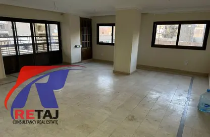 Apartment - 4 Bedrooms - 2 Bathrooms for rent in Al Ghanam St. - 8th Zone - Nasr City - Cairo