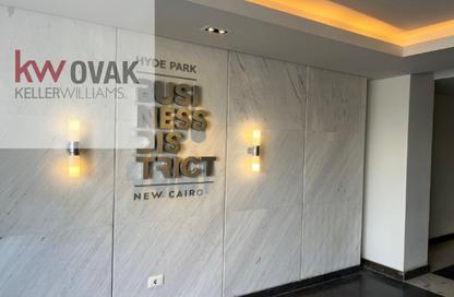 Office Space - Studio - 1 for rent in Hyde Park Business District Mall - South Teseen St. - The 5th Settlement - New Cairo City - Cairo