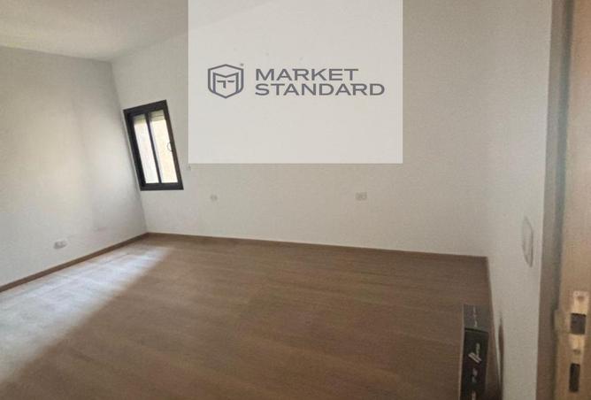 57492373 - صورة العقار 3