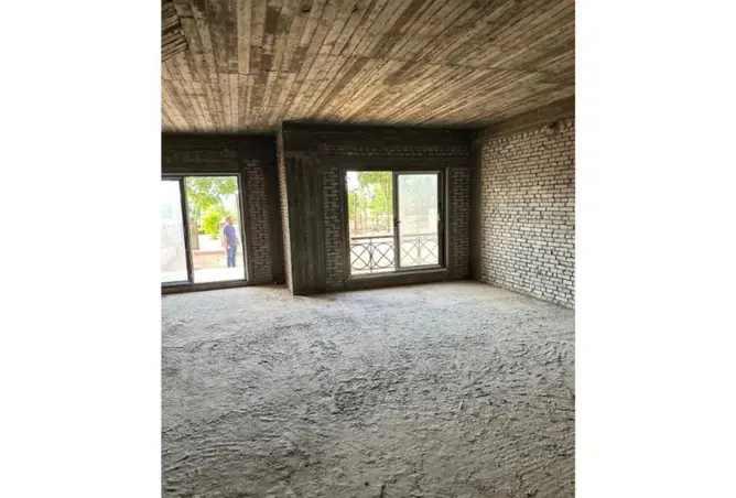 111893943 - Property Image 2