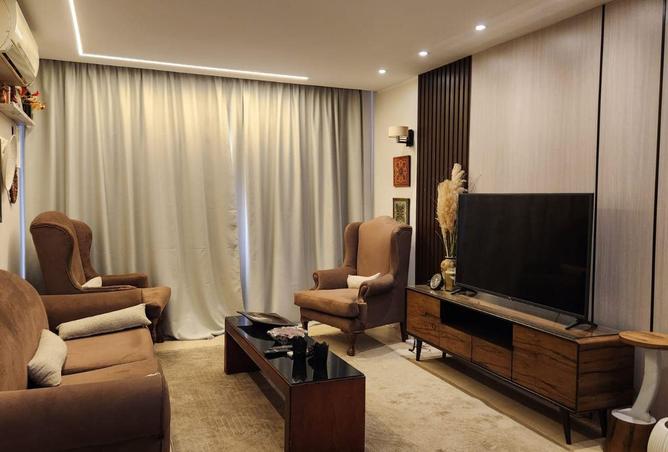 83668188 - Property Main Image