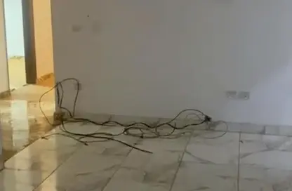 شقة - 7 غرف نوم - 3 حمامات للبيع في شارع الشيخ ابراهيم حمروش - البنفسج 7 - البنفسج - مدينة القاهرة الجديدة - القاهرة