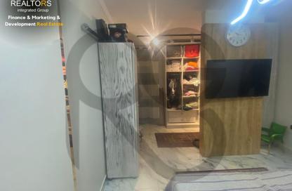 Apartment - 2 Bedrooms - 2 Bathrooms for sale in Kenz - Hadayek October - 6 October City - Giza