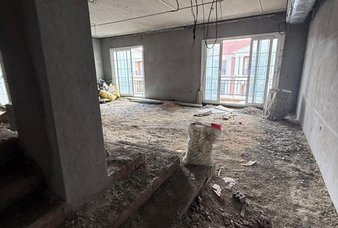 8595272 - Property Image 2