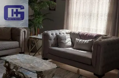 Apartment - 2 Bedrooms - 2 Bathrooms for sale in Palm Hills Village Gate - South Investors Area - New Cairo City - Cairo