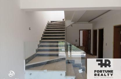 Villa - 3 Bedrooms - 4 Bathrooms for sale in Mivida - 5th Settlement Compounds - The 5th Settlement - New Cairo City - Cairo Villa - 3 Bedrooms - 4 Bathrooms for sale in Mivida - 5th Settlement Compounds - The 5th Settlement - New Cairo City - Cairo