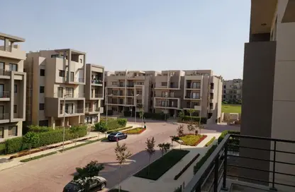 Apartment - 3 Bedrooms - 2 Bathrooms for sale in Moon Residences - Fifth Square - The 5th Settlement - New Cairo City - Cairo