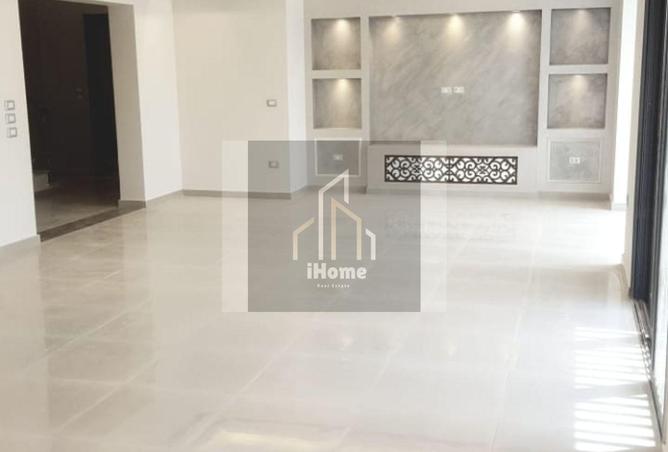 99121320 - Property Image 2