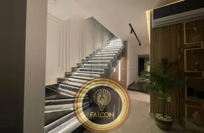 فيلا - 4 غرف نوم - 6 حمامات للبيع في الجريا - كمبوندات الشيخ زايد - الشيخ زايد - الجيزة