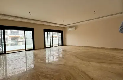 Villa - 5 Bedrooms - 4 Bathrooms for sale in The Address East - 90 Street - The 5th Settlement - New Cairo City - Cairo