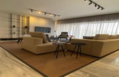 Apartment - 2 - 2 for sale in Lake View Residence - 5th Settlement Compounds - The 5th Settlement - New Cairo City - Cairo