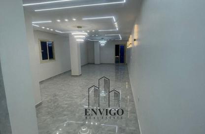 Apartment - 4 Bedrooms - 3 Bathrooms for sale in Ahmed Al Zomor St. - 9th Zone - Nasr City - Cairo