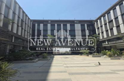 Office Space - 4 Bedrooms - 1 Bathroom for rent in Park St. - Ring Road - The 5th Settlement - New Cairo City - Cairo