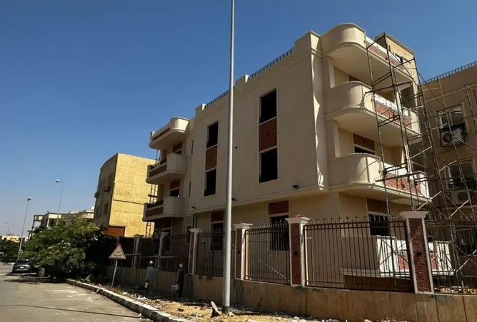 82611865 - Property Image 3