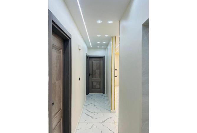 89554093 - Property Image 2