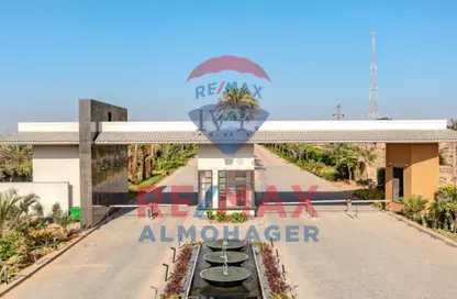Villa - 6 Bedrooms - 3 Bathrooms for sale in Ivy - Cairo Alexandria Desert Road - Giza