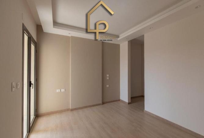 101502453 - Property Image 2
