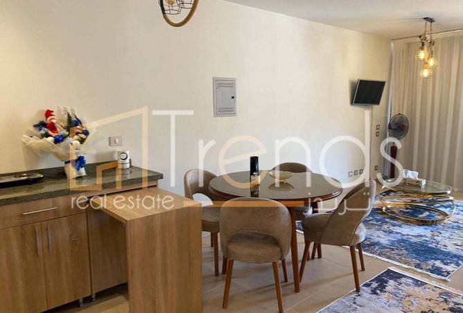 8602280 - Property Image 3