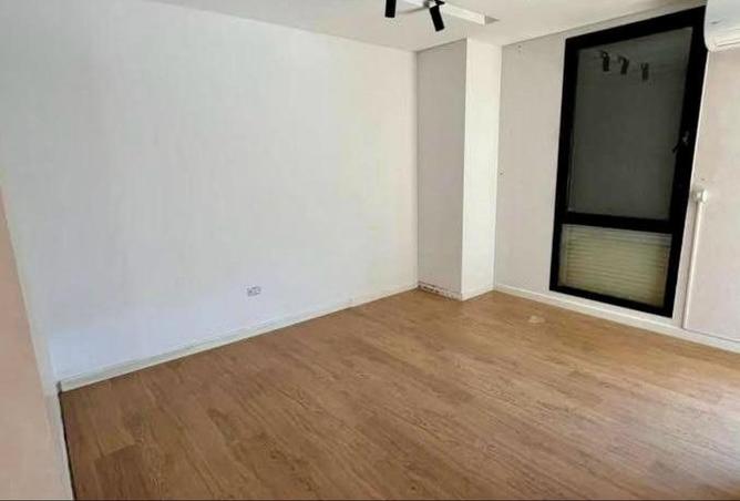 64381601 - Property Image 2