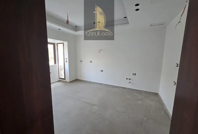 102626228 - Property Image 2