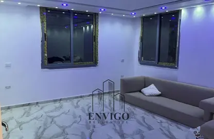 Apartment - 3 Bedrooms - 2 Bathrooms for sale in Anwar Al Mufti St. - 1st Zone - Nasr City - Cairo