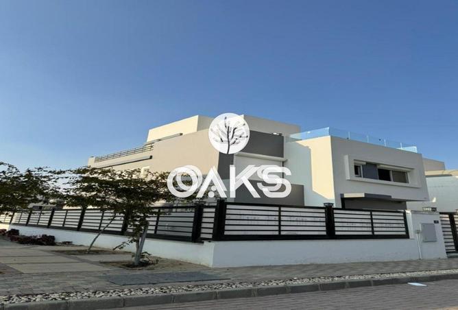 99400653 - Property Main Image