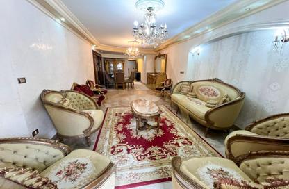 Apartment - 3 Bedrooms - 2 Bathrooms for rent in Zaki Ragab St. - Smouha - Hay Sharq - Alexandria