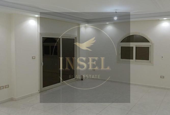 8593341 - Property Image 2