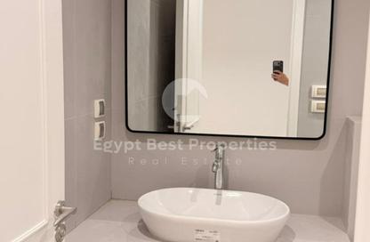 Apartment - 3 Bedrooms - 3 Bathrooms for sale in Mivida - 5th Settlement Compounds - The 5th Settlement - New Cairo City - Cairo