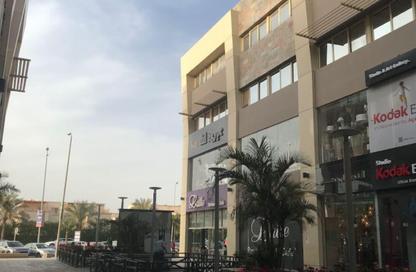 مطعم - استوديو - 1 حمام للبيع في ريتزي - شارع الشباب - الشيخ زايد - الجيزة