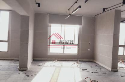 مساحات مكتبية - استوديو - 2 حمامات للايجار في شارع سوريا - المهندسين - الجيزة