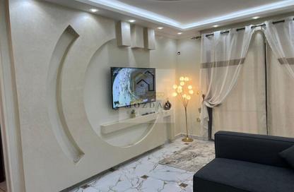 Apartment - 2 Bedrooms - 2 Bathrooms for rent in 2nd Sector - Zahraa El Maadi - Hay El Maadi - Cairo