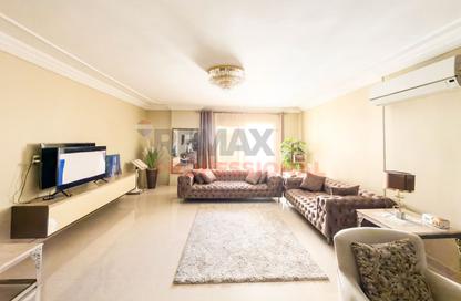 Apartment - 4 - 3 for sale in Abdel Salam Aref St. - Glim - Hay Sharq - Alexandria Apartment - 4 - 3 for sale in Abdel Salam Aref St. - Glim - Hay Sharq - Alexandria