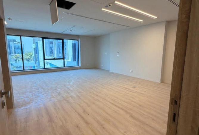 83397468 - Property Image 3