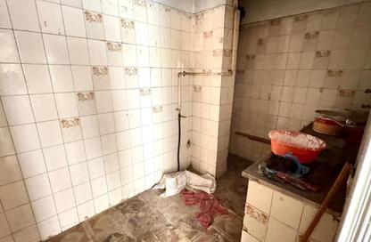 Apartment - 2 Bedrooms - 1 Bathroom for sale in Mostafa Lotfy Al Manfalouti St. - Saba Basha - Hay Sharq - Alexandria