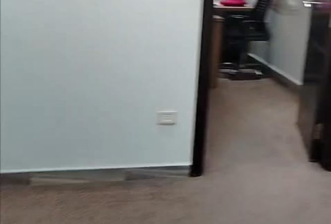 106856389 - Property Image 2