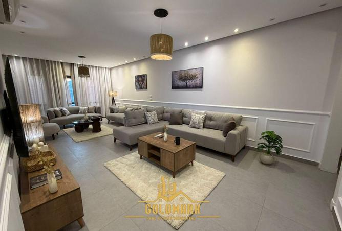 106023916 - Property Image 3